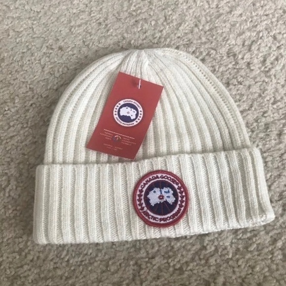 canada goose hat white